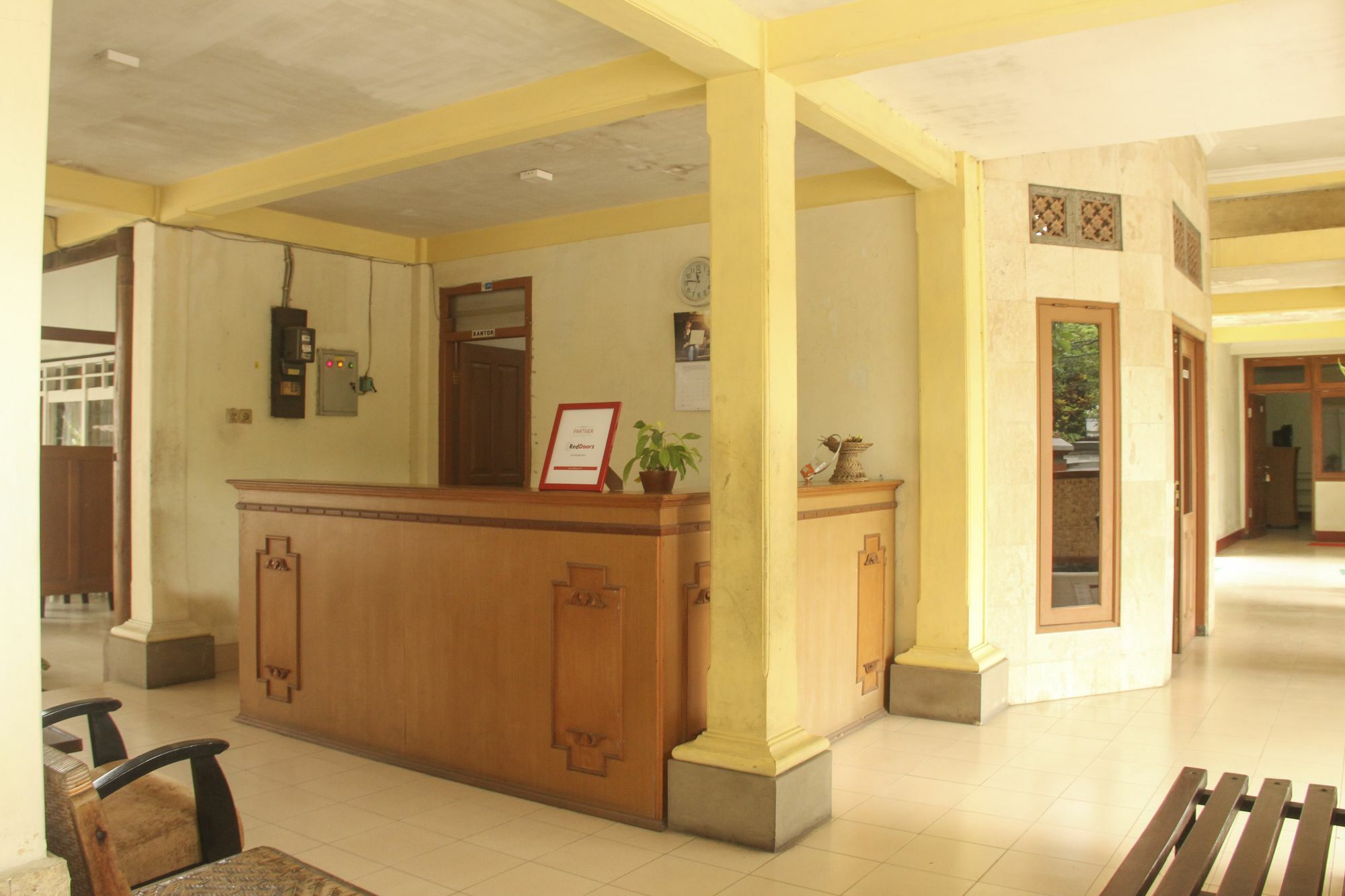 Reddoorz Plus @ Pejanggik Mataram Exterior foto